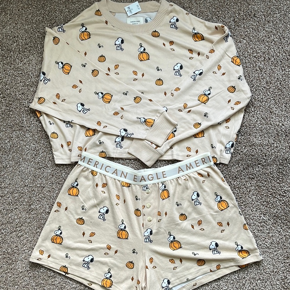 American Eagle Fall Snoopy Pajamas